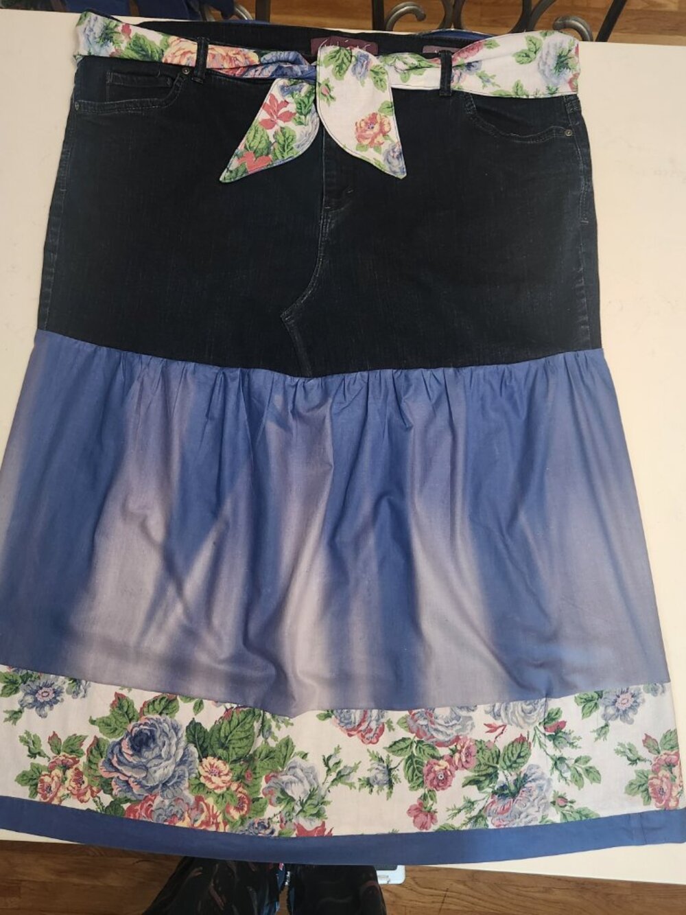 Upcycled Gloria Vanderbilt Denim Skirt & Sash Belt Sz 22W One of a Kind Ombre - Picture 2 of 12